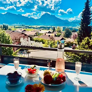 https://schlossblick-bergblick.com-bavaria.com